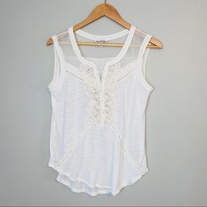 AMERICAN EAGLE White Crochet Tank Top